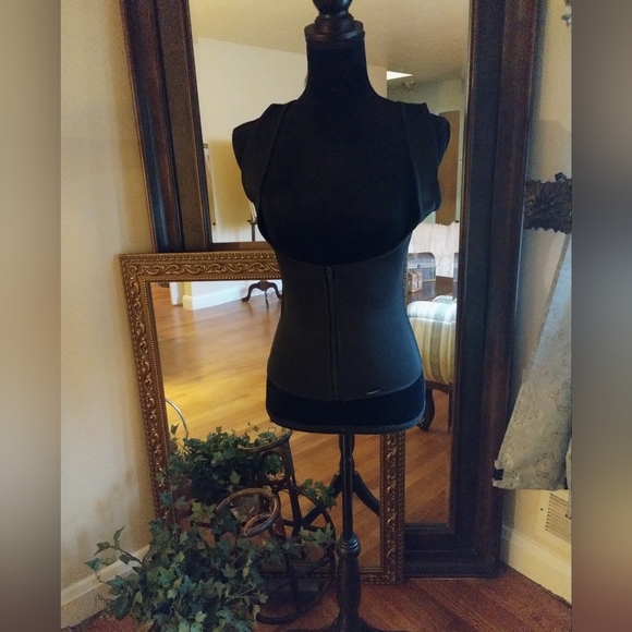 Vested Slimmer - Picture 2 of 5